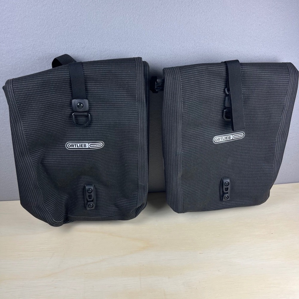 Ortlieb Front-Roller NWT Urban Line QL2.1 Waterproof Pannier Set Black Pair